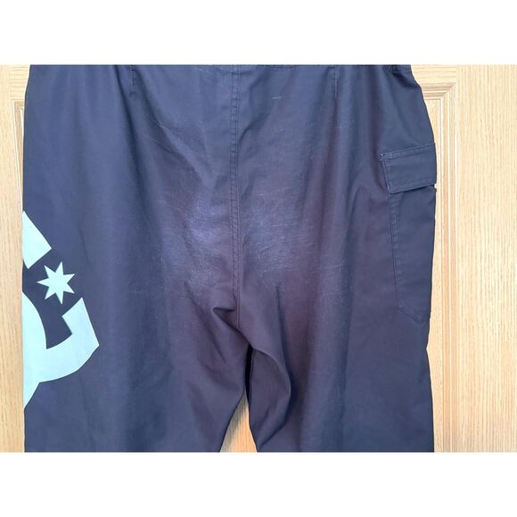 DC Men's Black and White Swim Shorts Trunks Size 38 - Picture 7 of 12